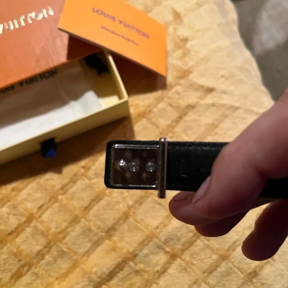 Authentic & like new unisex Louis Vuitton silver and Brown Leather Bracelet🇮🇹
